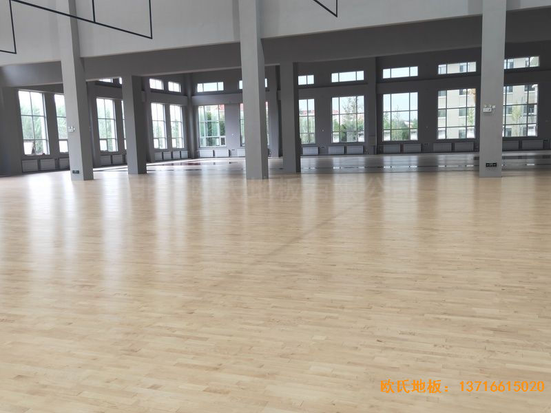 遼寧沈陽于洪機(jī)場(chǎng)體育木地板施工案例