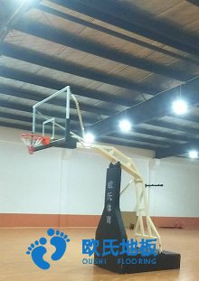 體育運(yùn)動(dòng)木地板安裝容易出現(xiàn)的問題