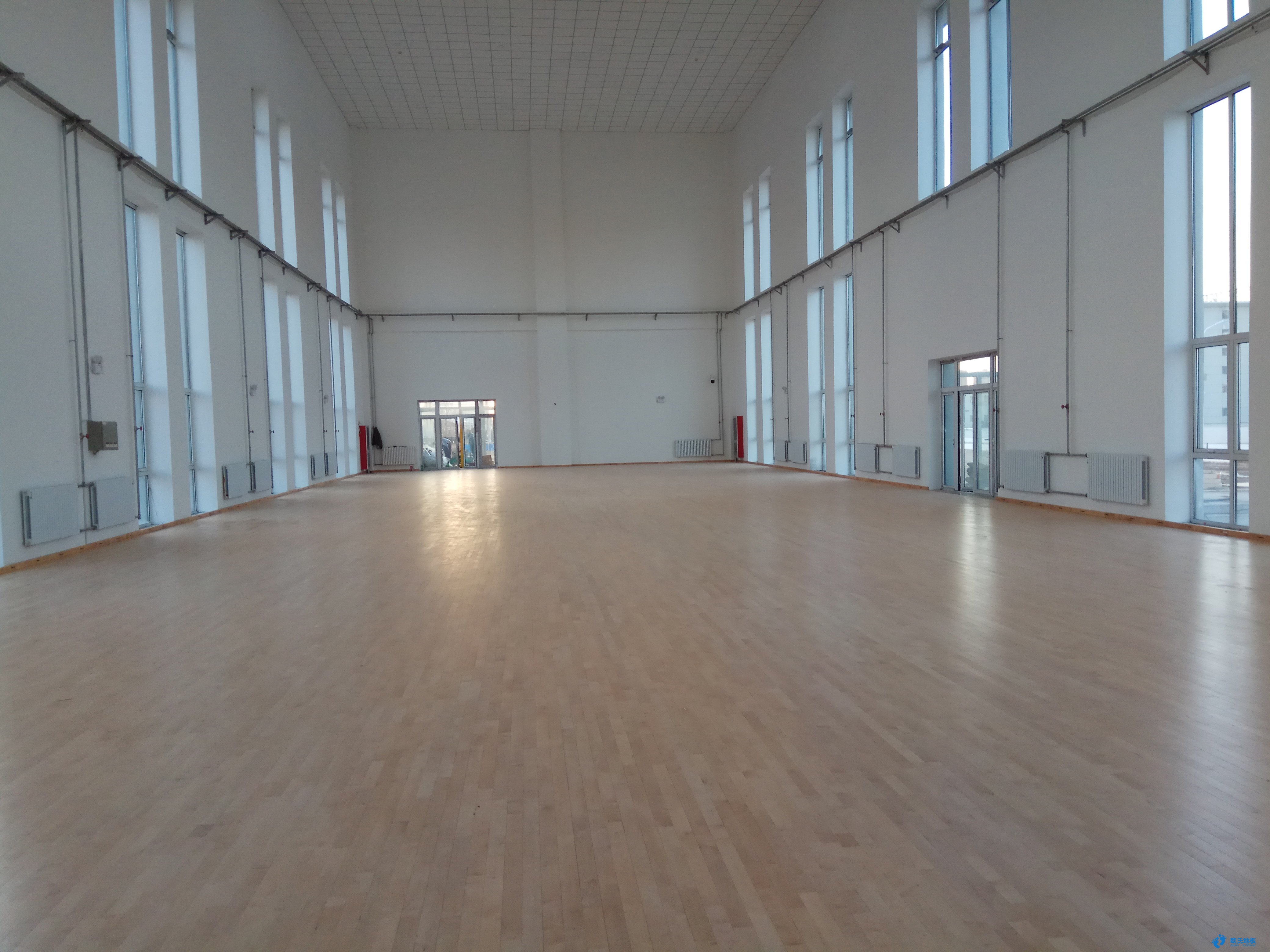 哈爾濱籃球場木地板生產(chǎn)廠家，歐氏地板有限公司