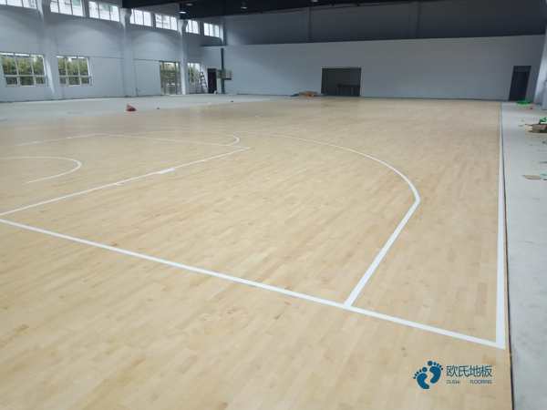 楓木體育場(chǎng)館木地板排名1