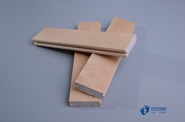 實(shí)木體育地板廠商1