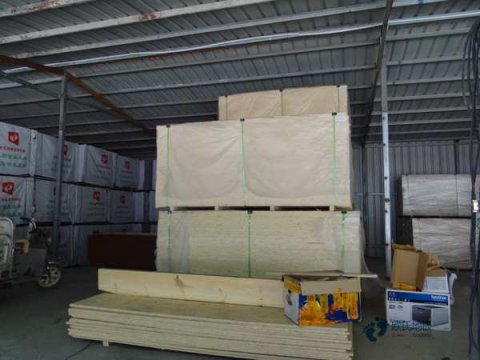 學(xué)?；@球場木地板減震技術(shù)