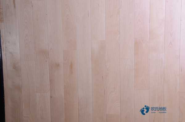 購(gòu)買籃球場(chǎng)館木地板哪種牌子好1