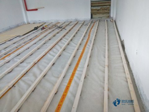 20厚籃球場館木地板哪個(gè)牌子較好