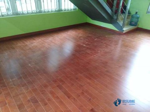 購(gòu)買體育場(chǎng)館地板哪個(gè)牌子環(huán)保