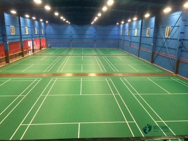 學(xué)?；@球場(chǎng)館地板的防火2